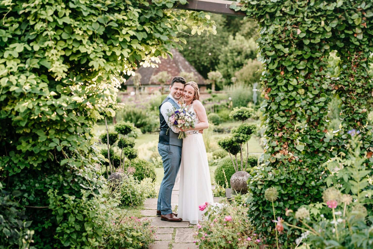 Chenies Manor wedding photography